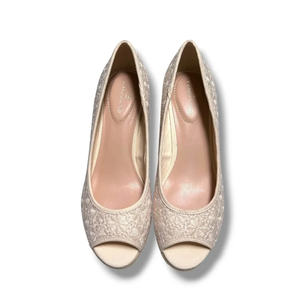 Bandolino Womens Nuri Cream Embroidered Peep Toe Espadrille Wedge Shoes Sz 9.5M